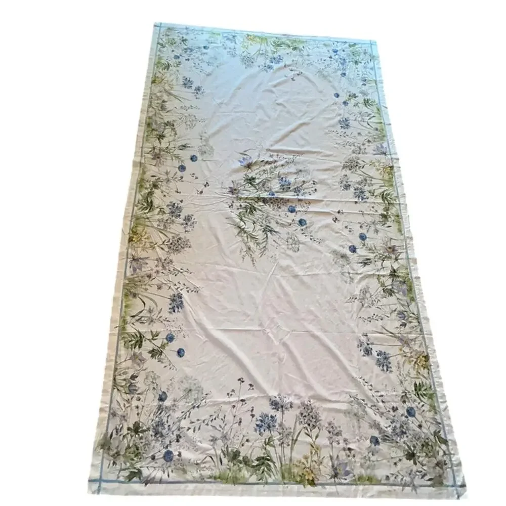 Williams Sonoma Floral Meadow Tablecloth white with wildflower botanical 70x120”